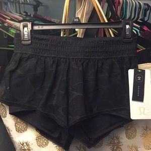 Lululemon City Sky Run by Short